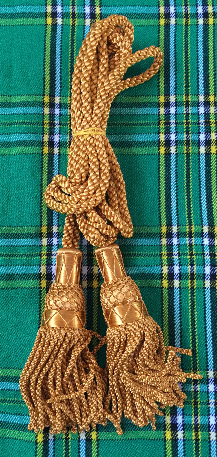 HIGHLAND GREAT SCOTTISH SILK BAGPIPE CORD DIFFERENT COLOR/BAGPIPE DRONE