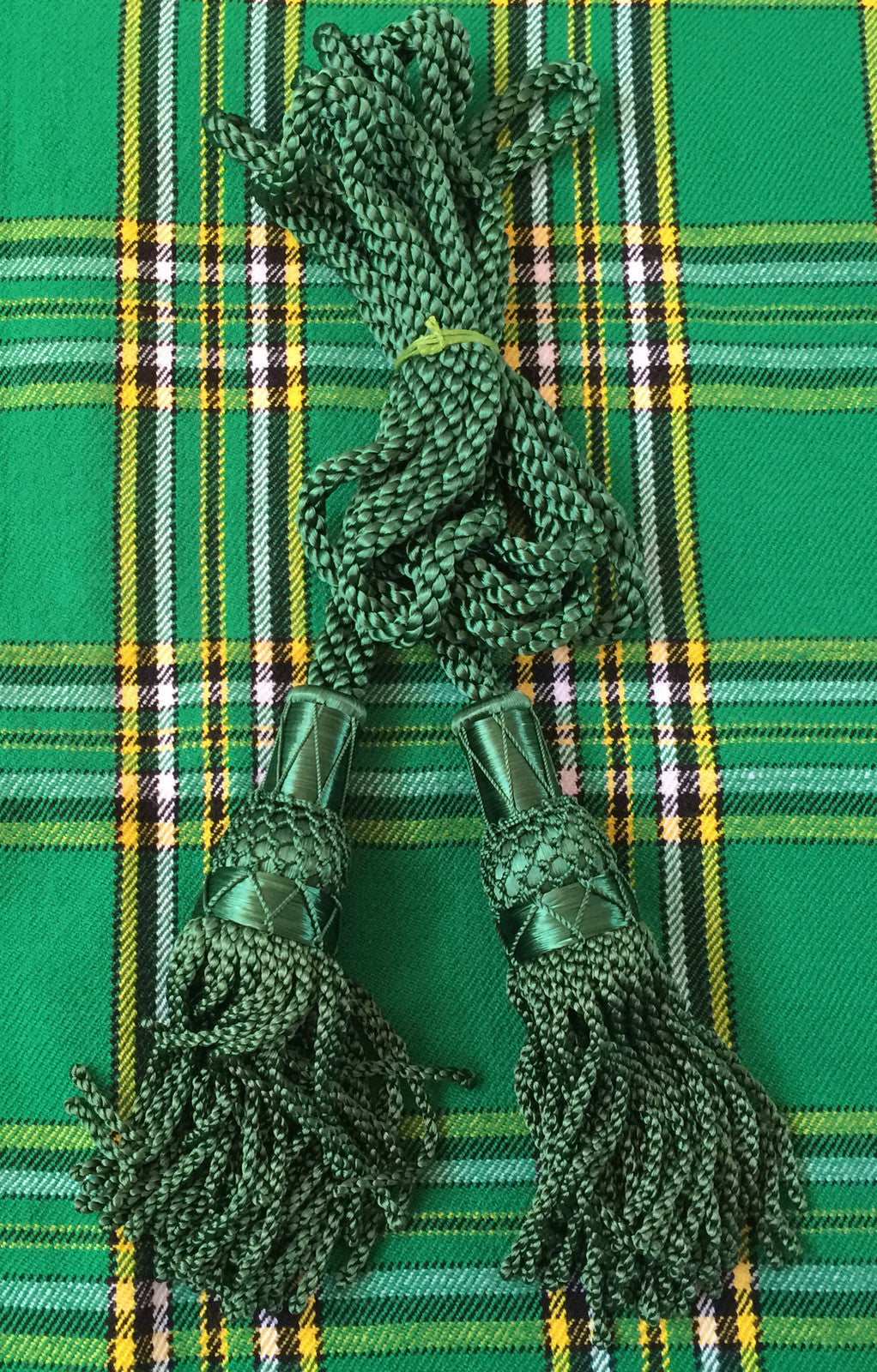 HIGHLAND GREAT SCOTTISH SILK BAGPIPE CORD DIFFERENT COLOR/BAGPIPE DRONE